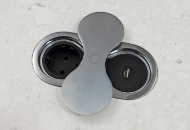 ENCHUFE EMPOTRADO BUTTERFLY ENERGY BOX. CUCINE OGGI