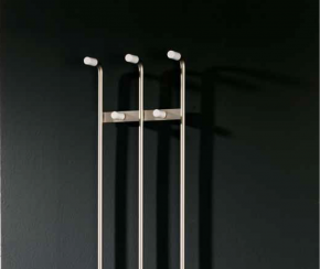 PERCHERO DE PIE METAL-MADERA 5 COLGADORES 465
