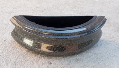 Jardinera Modelo Curva – Novedad para Lápida / Nicho