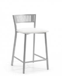 TABURETE ALTO PILI. CAUXI